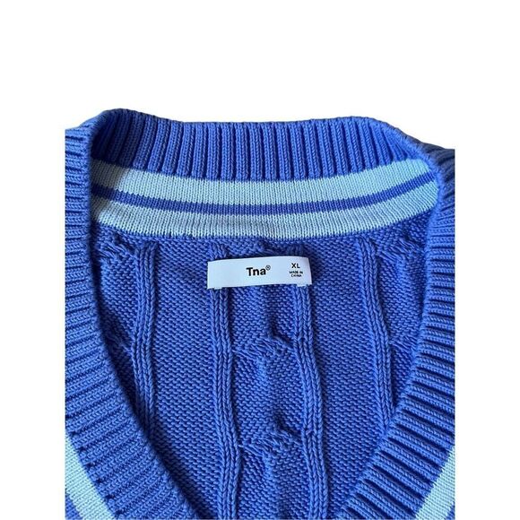 NWOT Aritzia TNA Clay Sweater Size XL Playful Purple Pastel V Neck - Picture 3 of 8